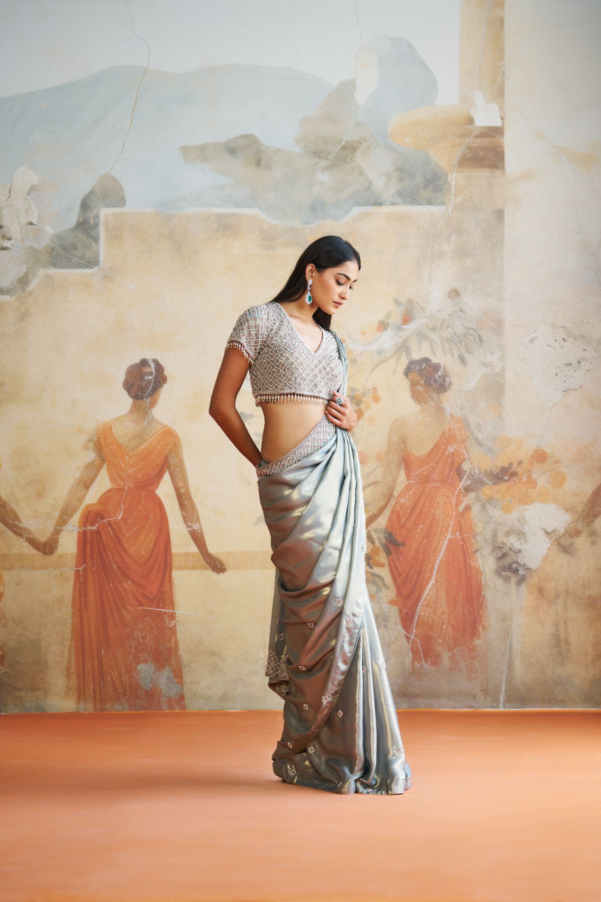 Pearl saree set- Grey