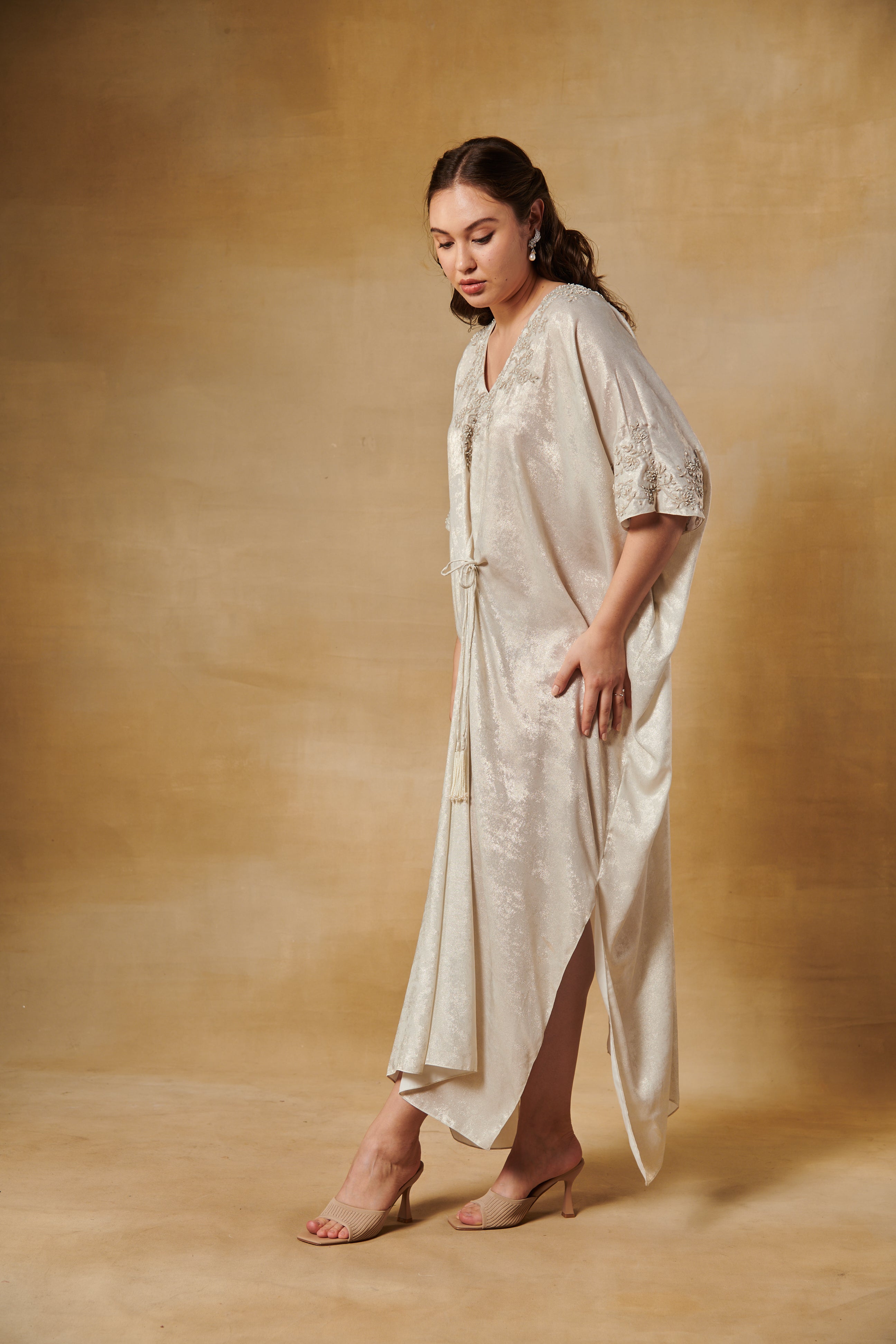 pearl white foil texture drape kaftan