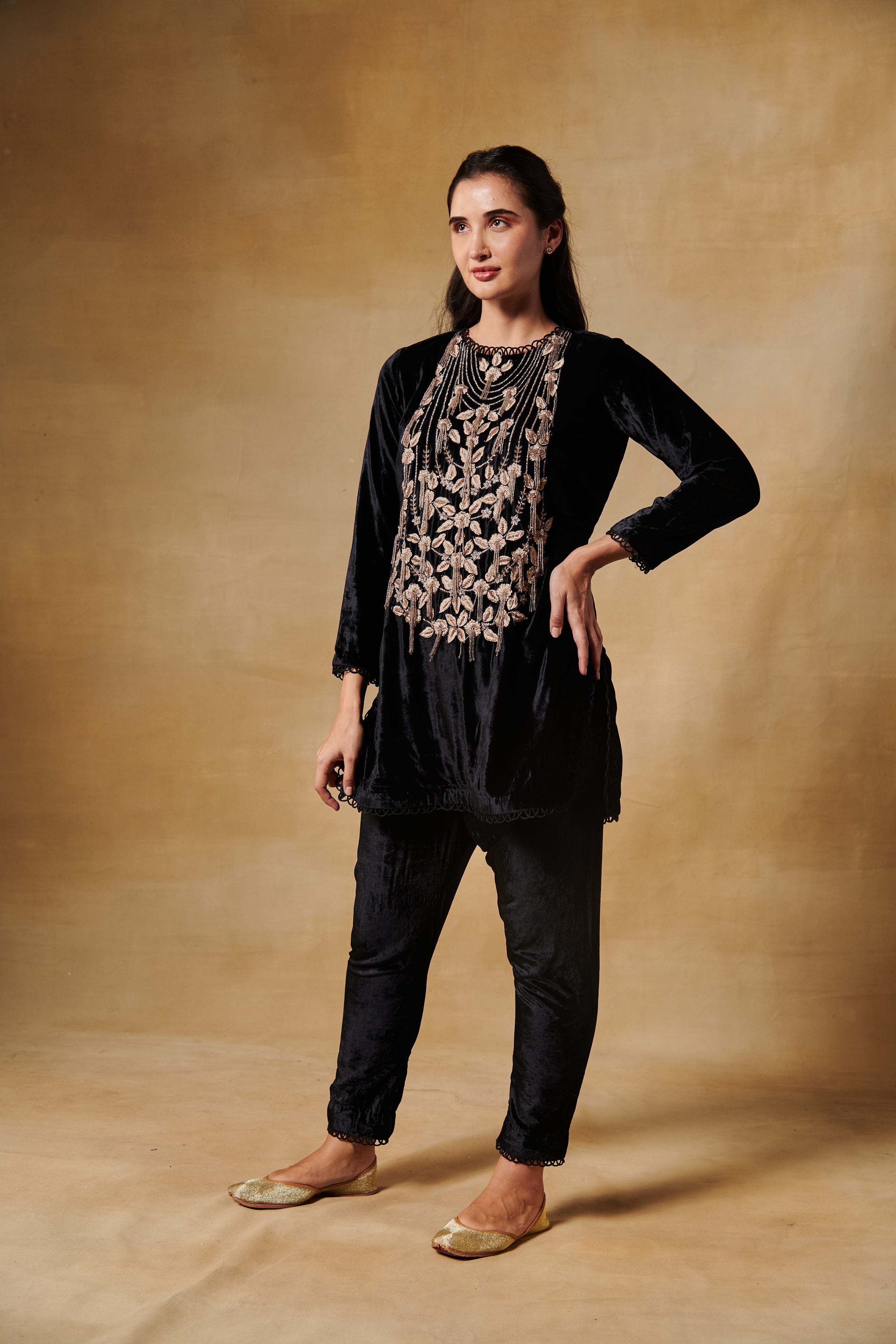 Midnight black kurta & pants in velvet with 3D floral motifs